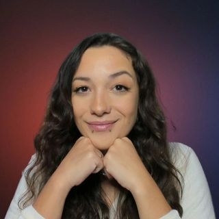 Curso de monetizatube de Mari Fuentes